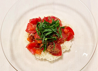 トマトとツナのさっぱりそうめん