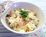 野菜たっぷり炊き込みご飯